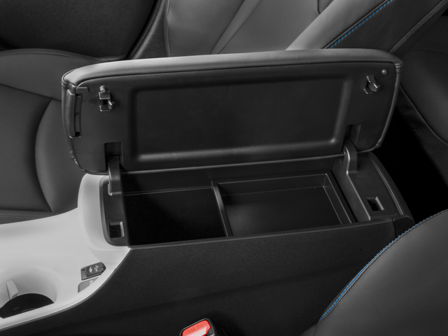 2016 Toyota Prius Four Touring