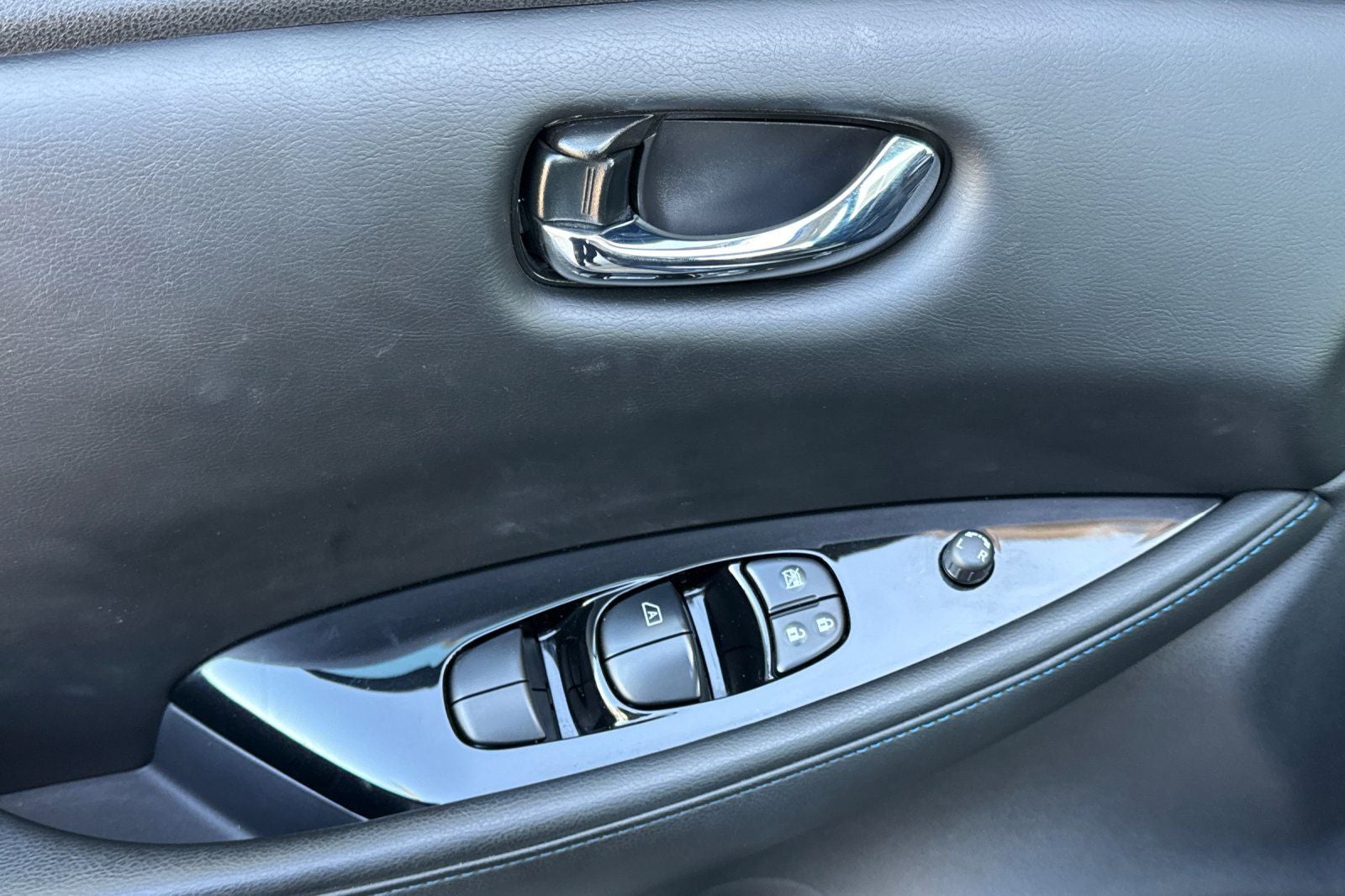 2019 Nissan Leaf SL