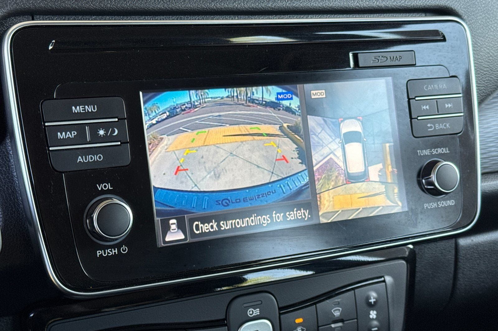 2019 Nissan Leaf SL
