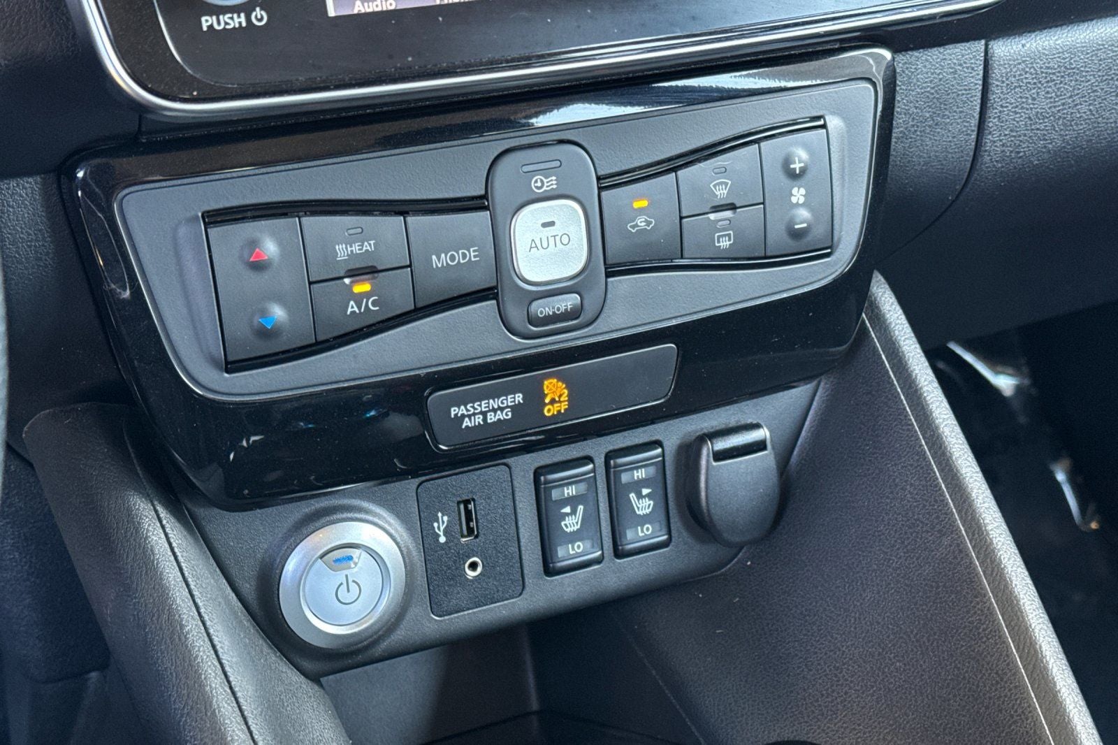 2019 Nissan Leaf SL