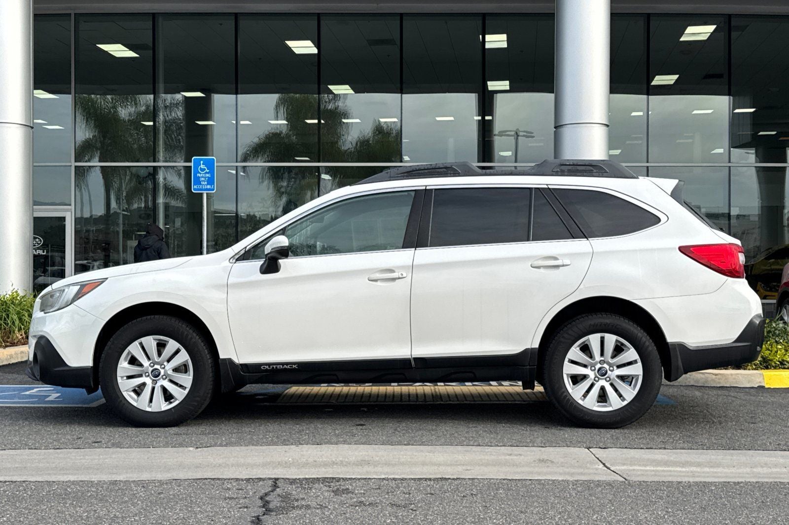 2019 Subaru Outback 2.5i Premium