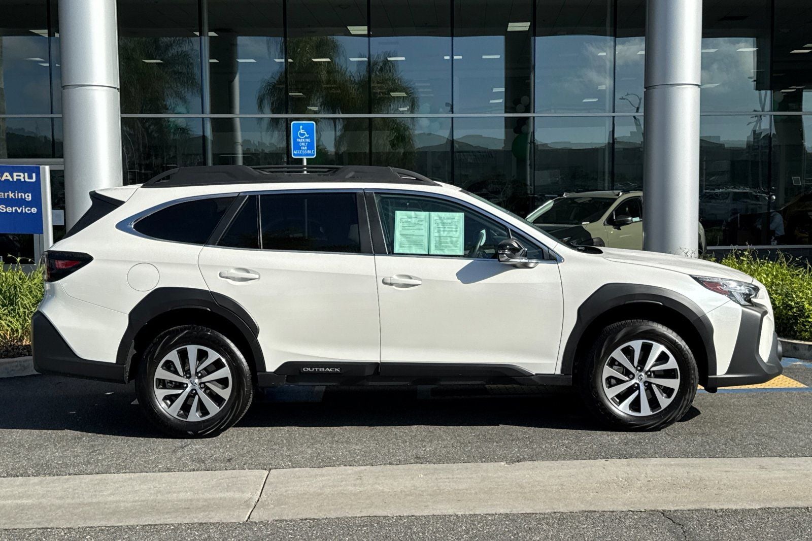 2025 Subaru Outback Premium