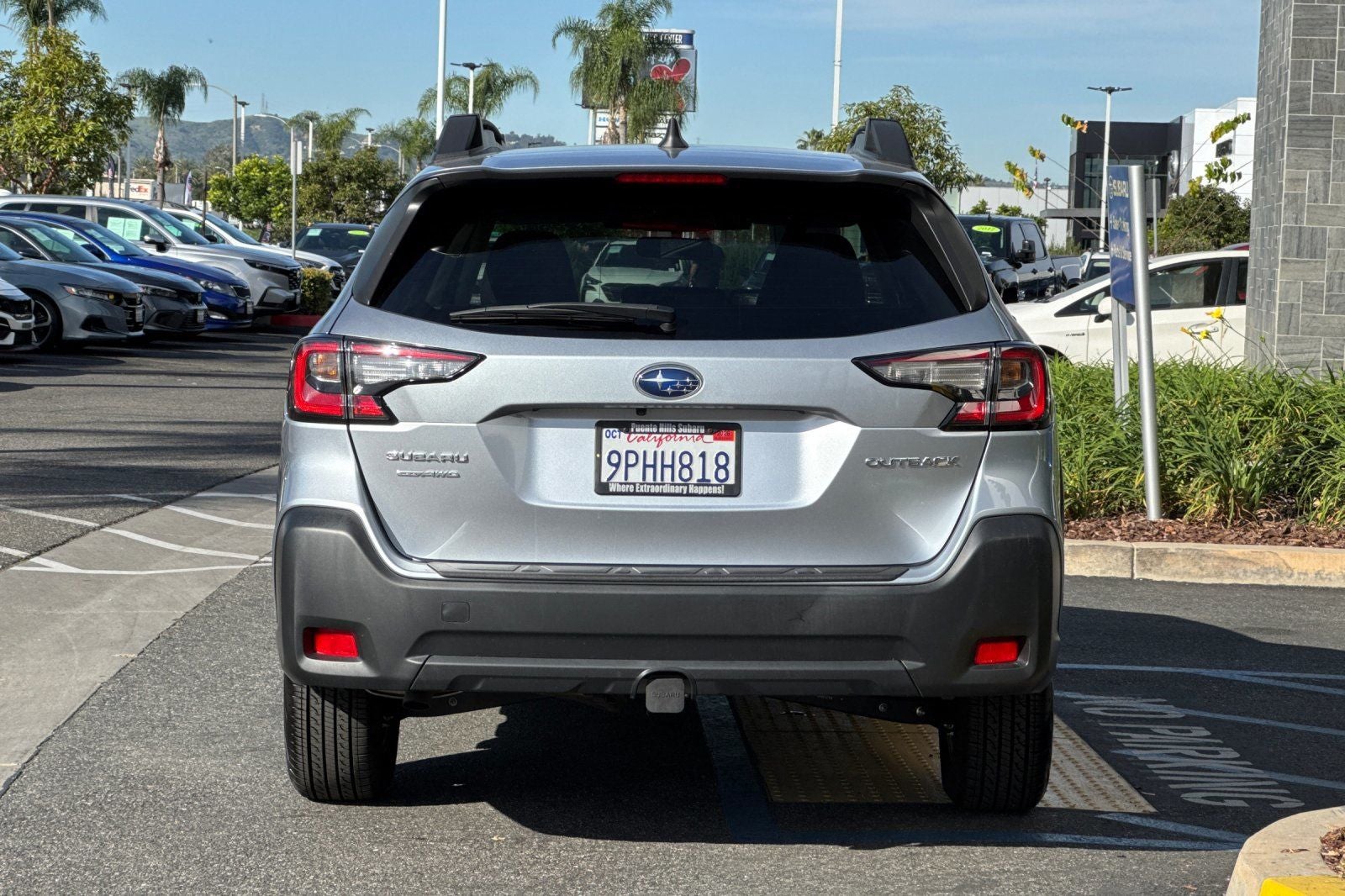 2025 Subaru Outback Premium