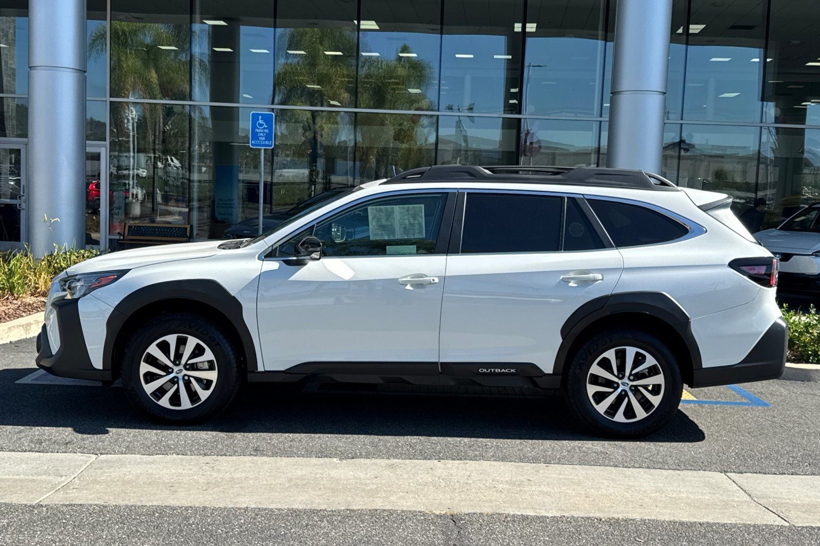 2025 Subaru Outback Premium