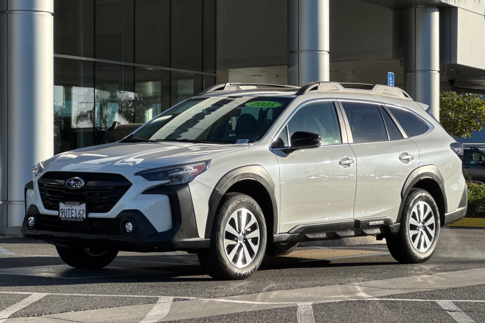 2025 Subaru Outback Premium