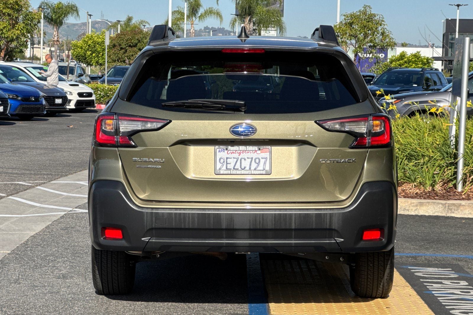 2023 Subaru Outback Premium