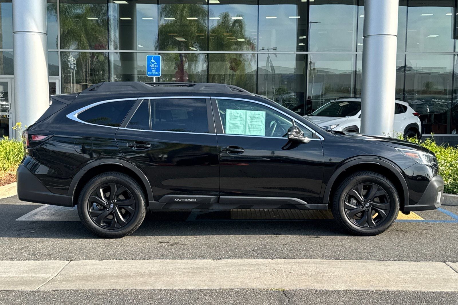 2022 Subaru Outback Onyx Edition XT