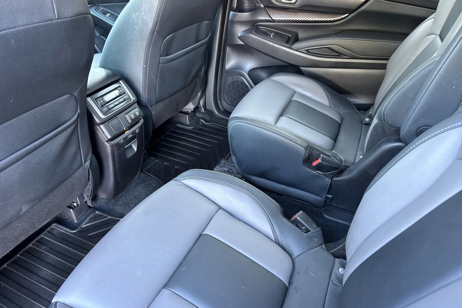 2022 Subaru Ascent Onyx Edition