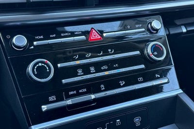 2025 Hyundai Santa Fe SE