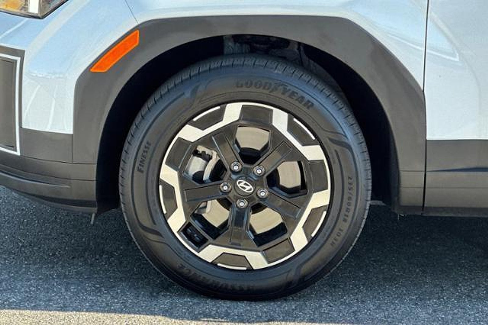2025 Hyundai Santa Fe SE