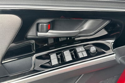 2025 Subaru Solterra Premium