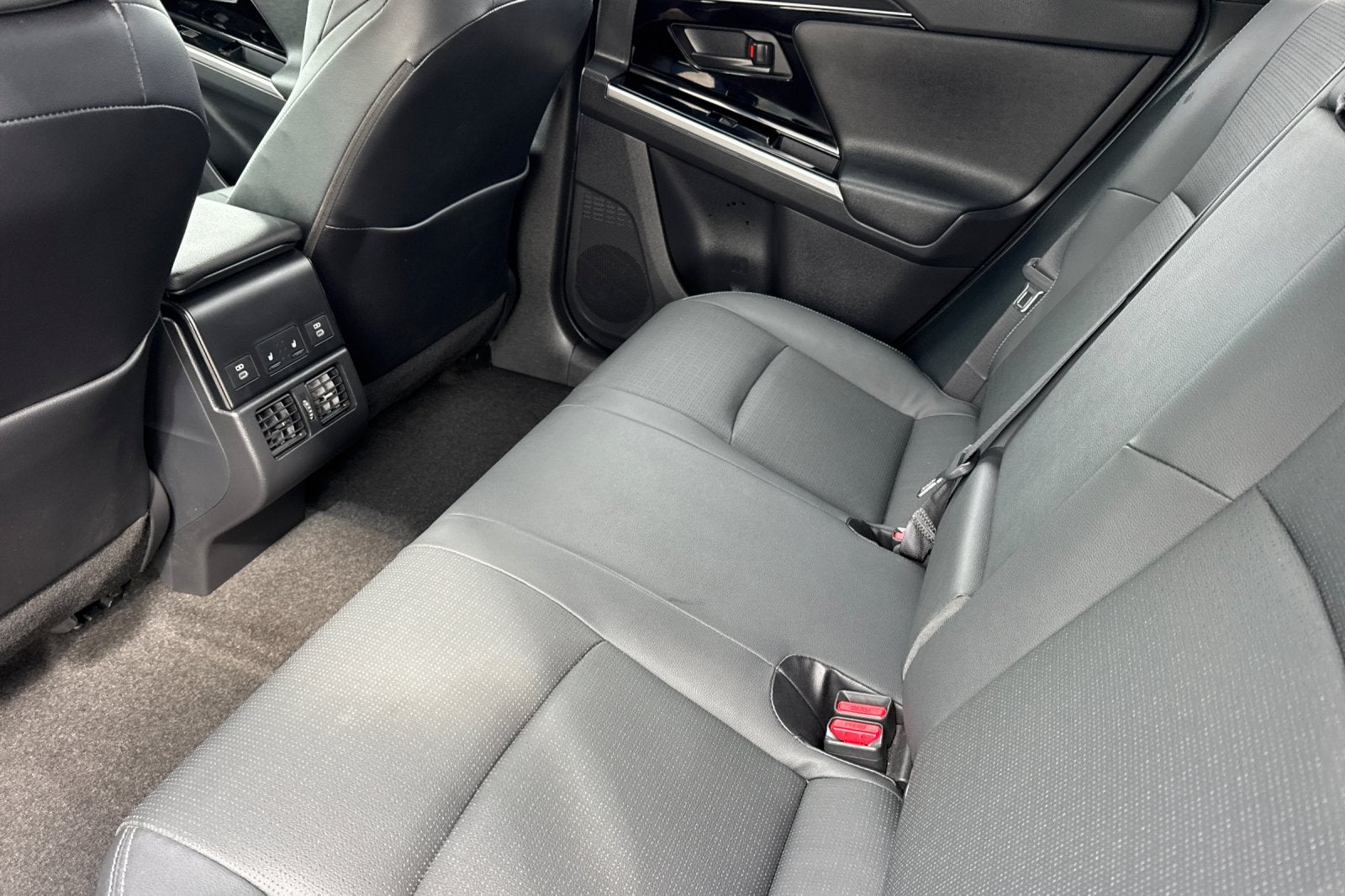 2024 Subaru Solterra Limited