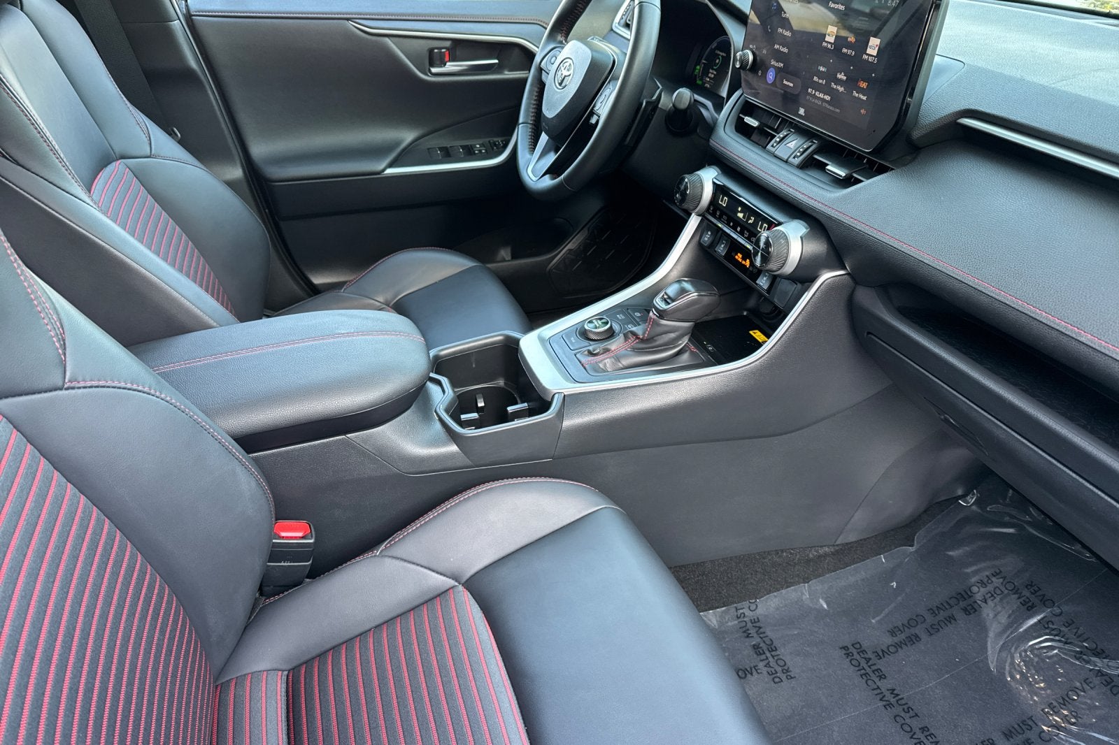 2025 Toyota RAV4 Plug-In Hybrid XSE