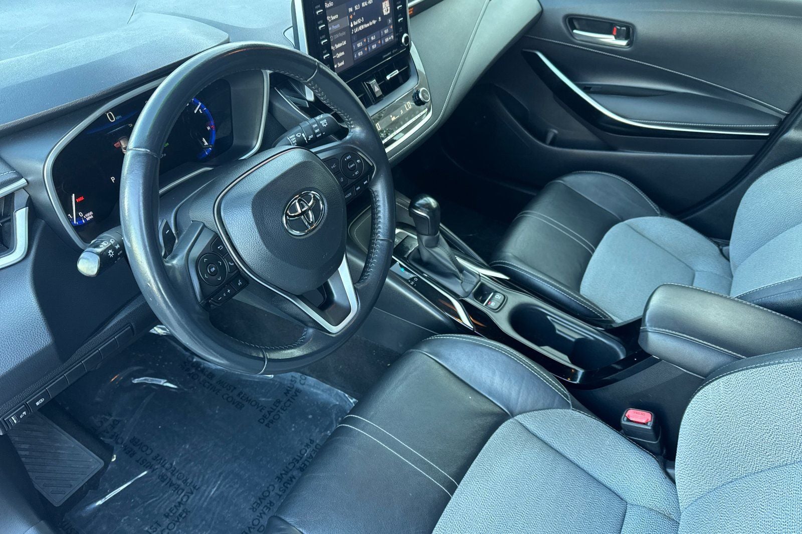 2022 Toyota Corolla Hatchback XSE