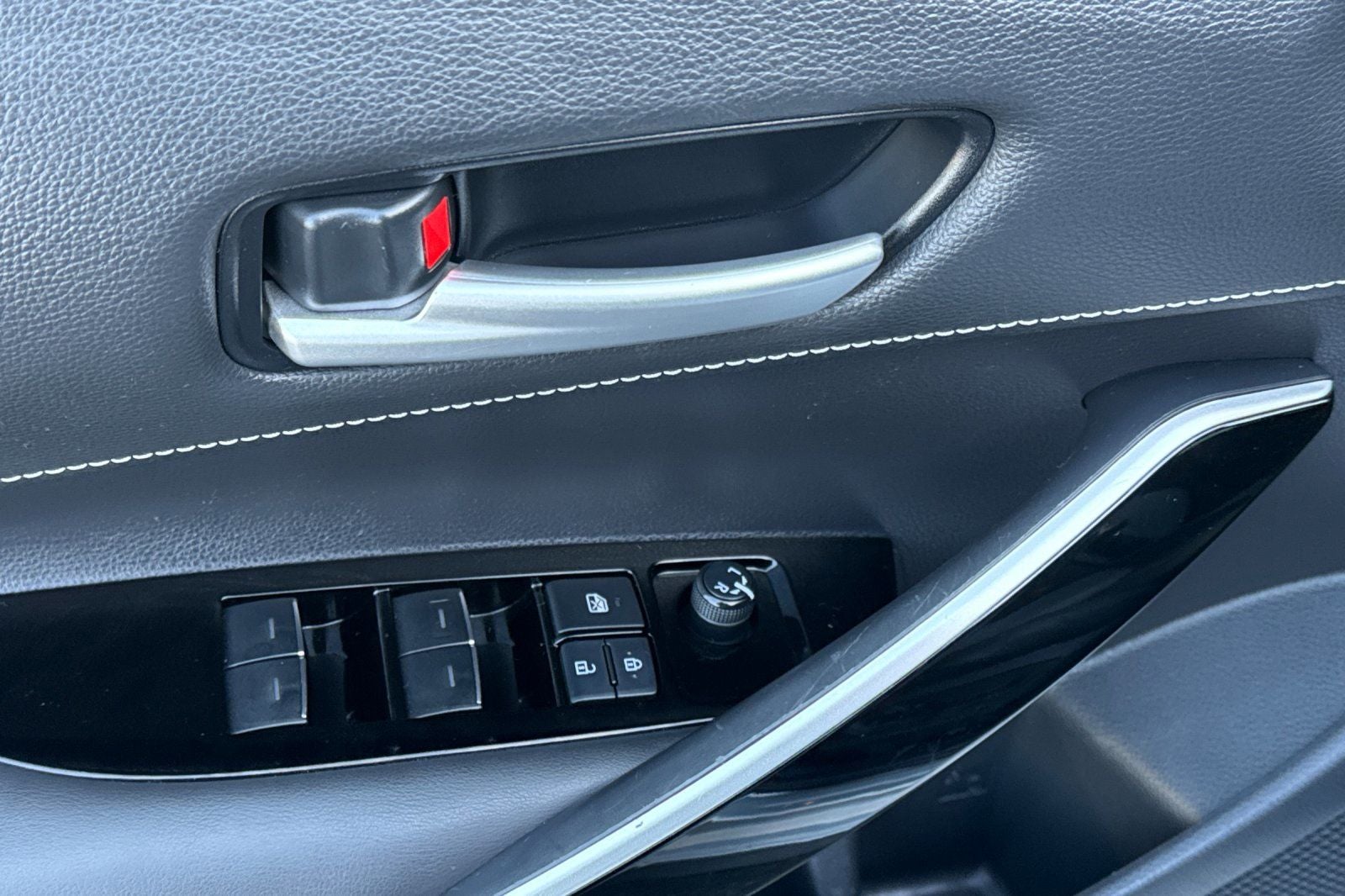 2022 Toyota Corolla Hatchback XSE