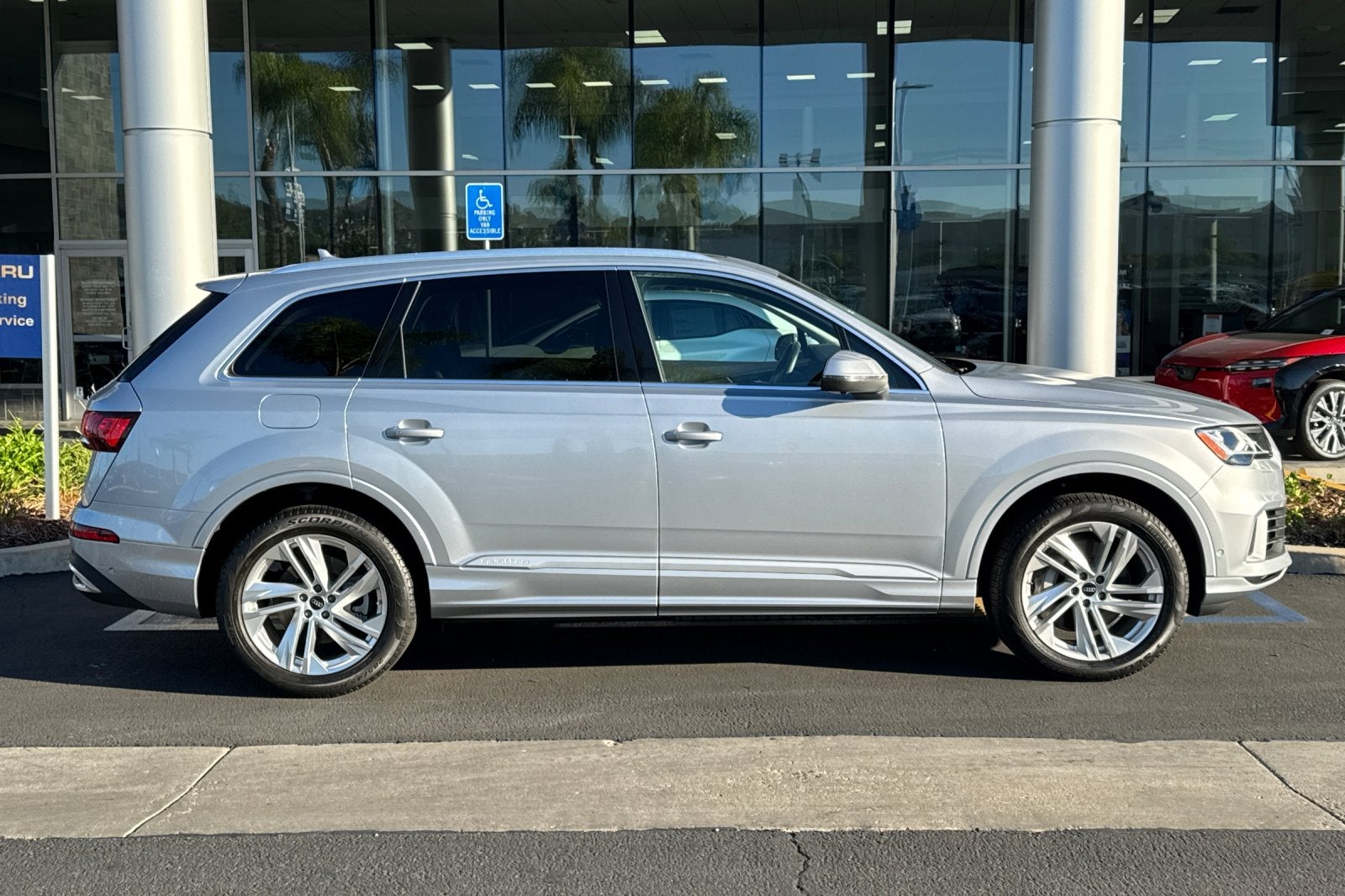 2022 Audi Q7 Premium Plus 55 TFSI quattro Tiptronic