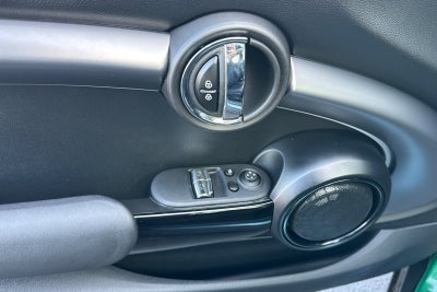 2024 MINI SE Hardtop Cooper