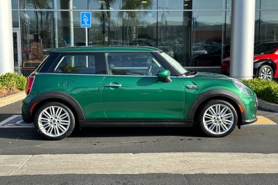 2024 MINI SE Hardtop Cooper