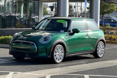 2024 MINI SE Hardtop Cooper