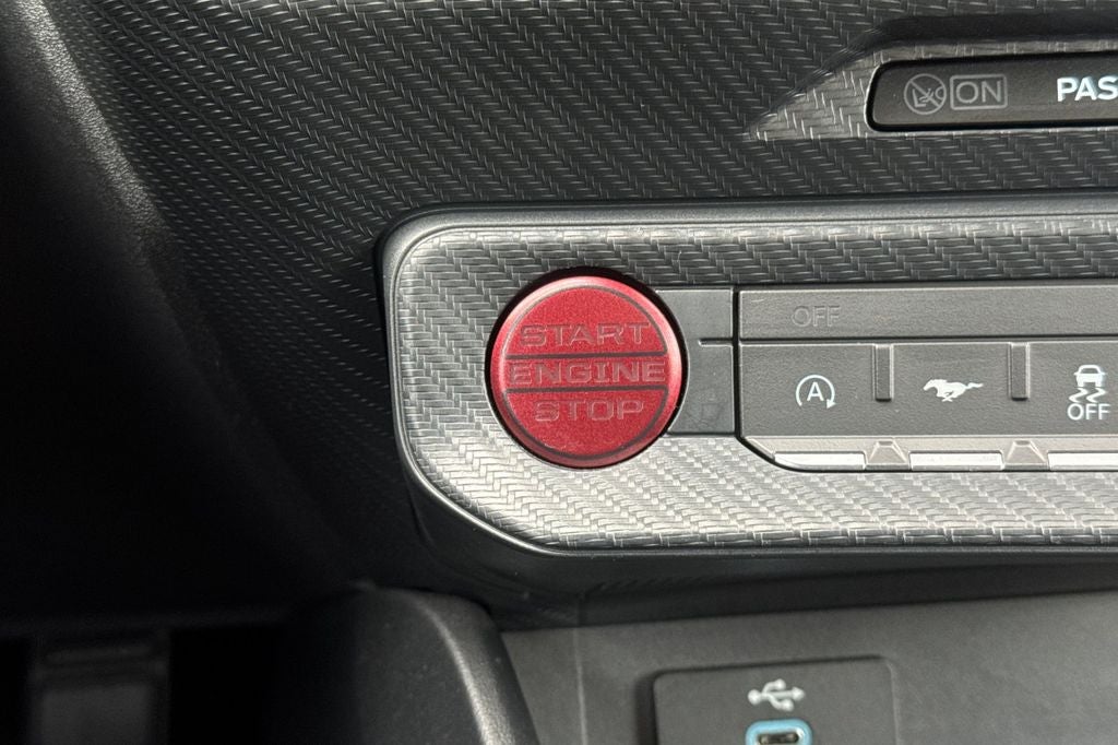 2024 Ford Mustang EcoBoost