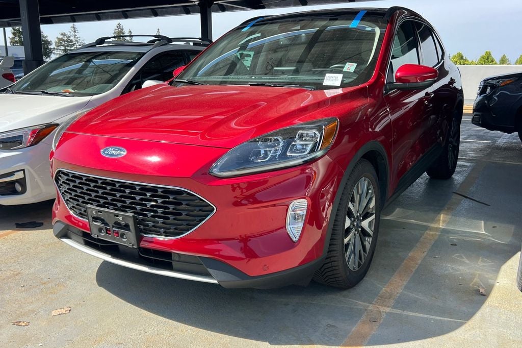 2020 Ford Escape Titanium Hybrid