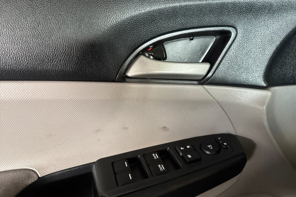 2011 Honda Accord LX-P 2.4