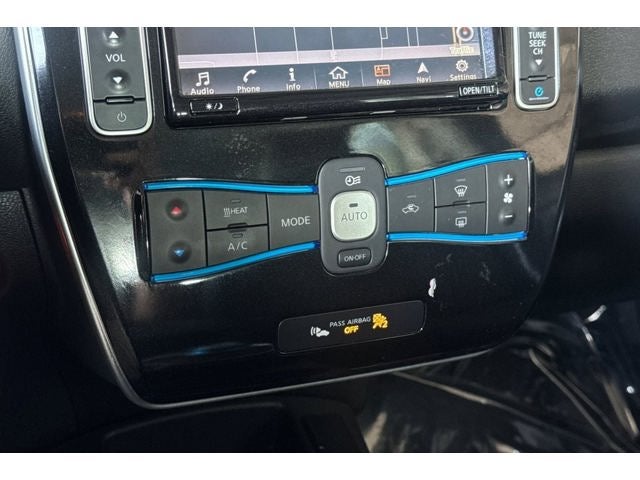 2017 Nissan Leaf SV