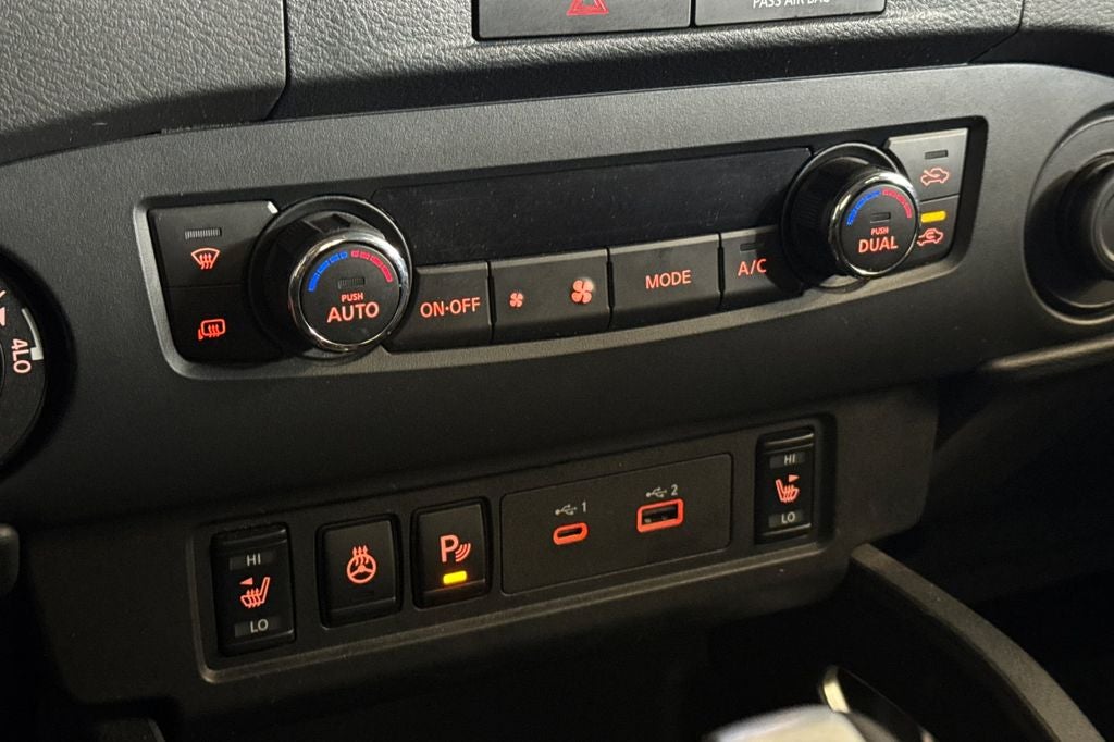 2022 Nissan Frontier SV