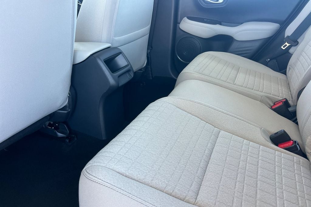 2025 Honda HR-V LX