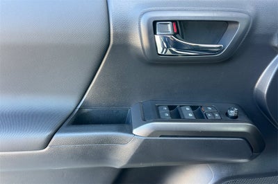 2022 Toyota Tacoma V6