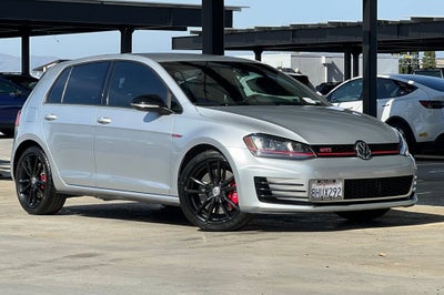 2017 Volkswagen Golf GTI Sport
