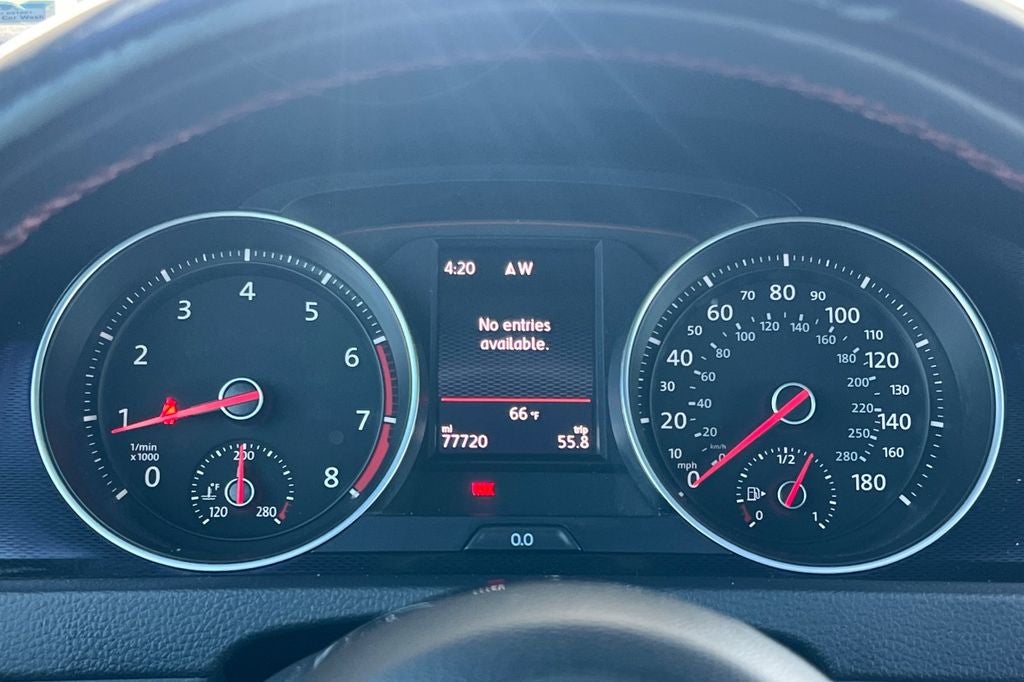 2017 Volkswagen Golf GTI Sport