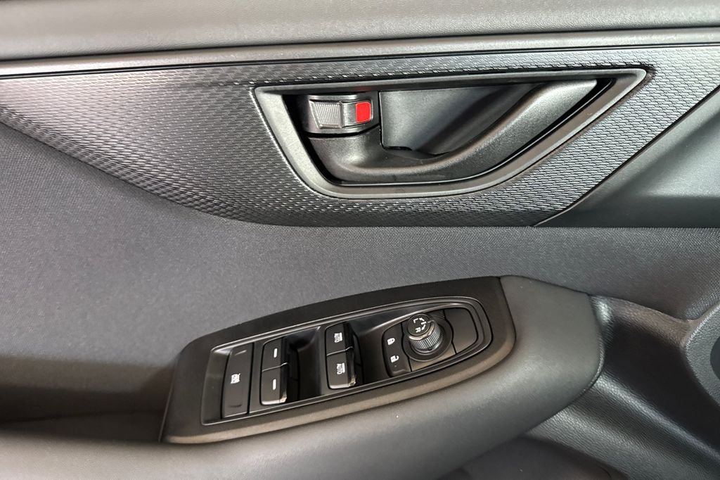 2025 Subaru Legacy Base