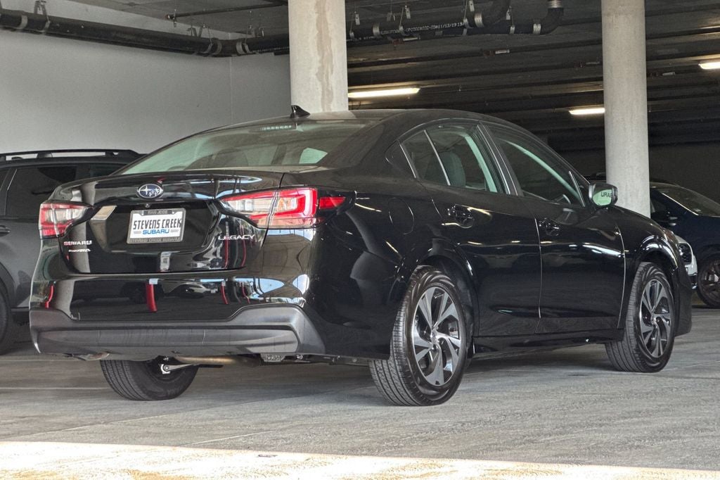 2025 Subaru Legacy Base