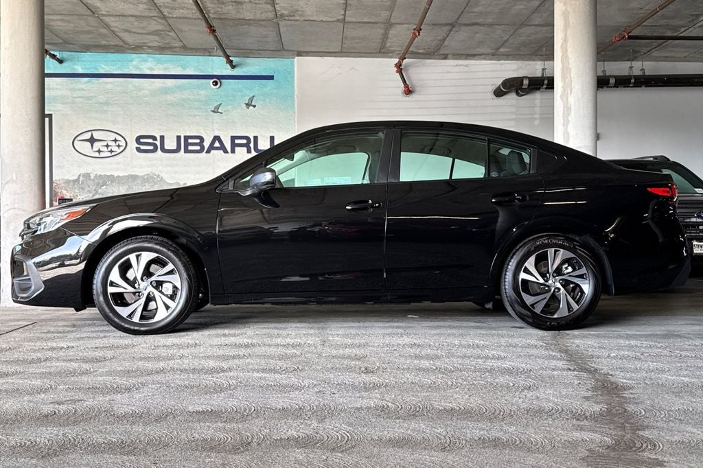 2025 Subaru Legacy Base