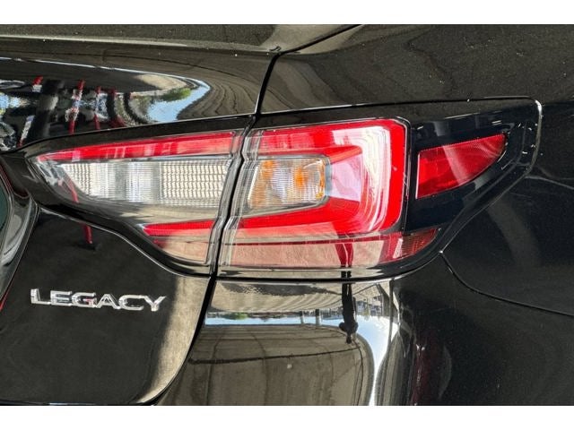 2025 Subaru Legacy Base