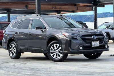 2025 Subaru Outback Premium