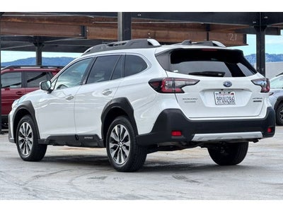 2025 Subaru Outback Touring XT