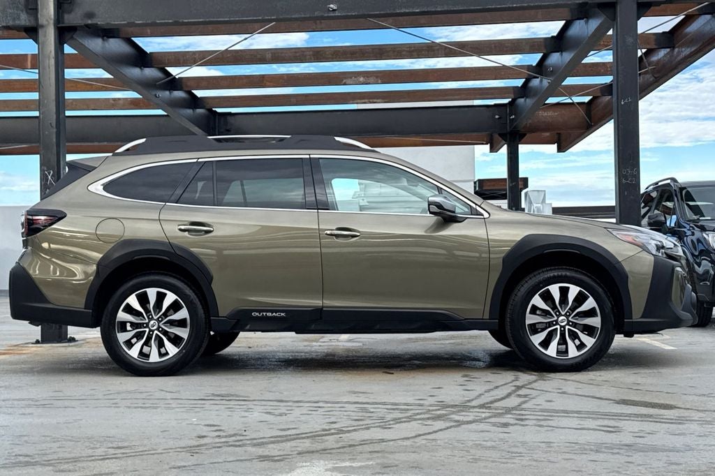2023 Subaru Outback Touring XT
