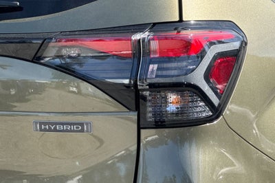 2026 Subaru FORESTER Premium Hybrid