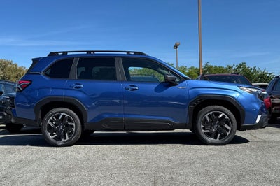 2026 Subaru FORESTER Premium Hybrid