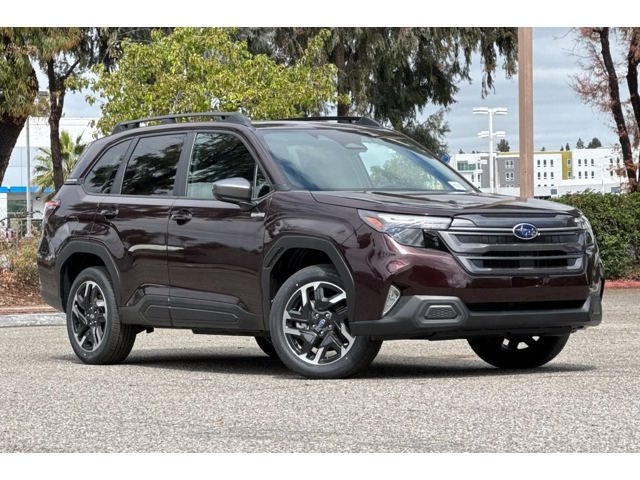 2026 Subaru FORESTER Premium Hybrid
