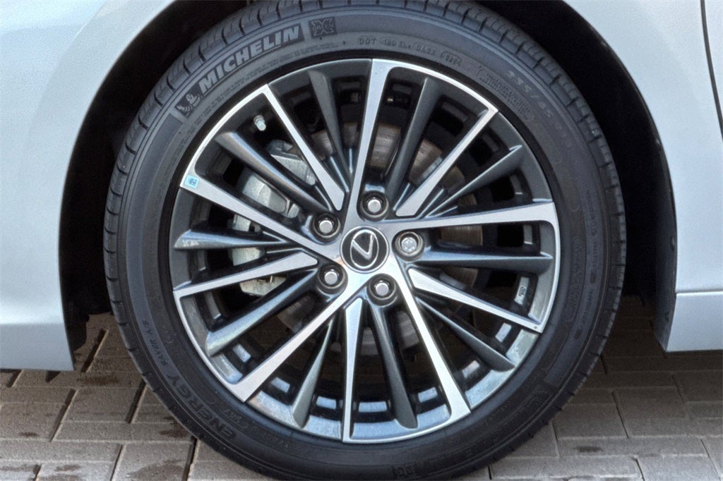 2024 Lexus ES ES 300h