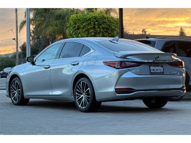 2024 Lexus ES ES 300h