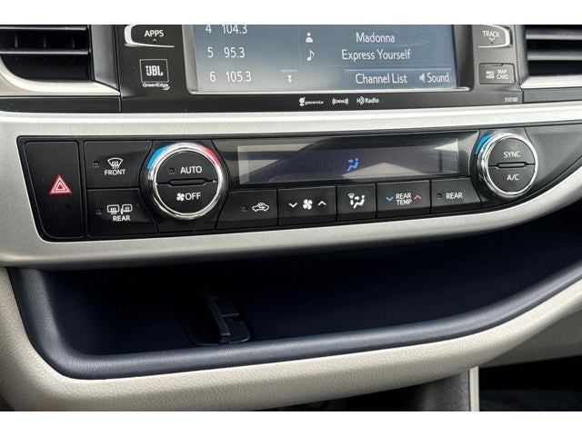 2017 Toyota Highlander Hybrid Limited Platinum