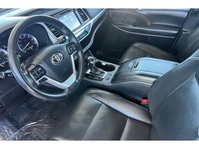 2017 Toyota Highlander Limited