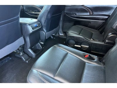 2017 Toyota Highlander Limited