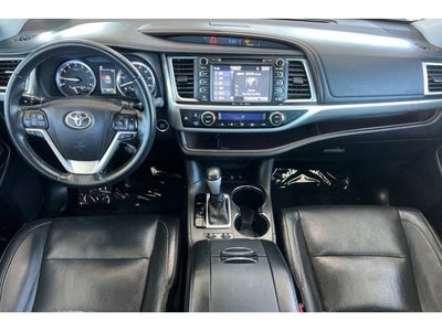 2017 Toyota Highlander Limited