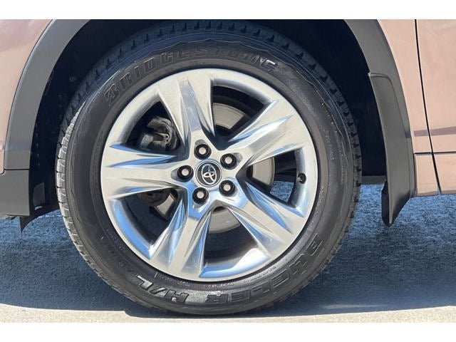 2017 Toyota Highlander Limited