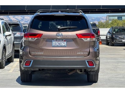 2017 Toyota Highlander Limited
